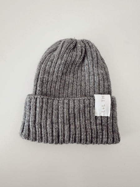 AUGIE BEANIE 12M+